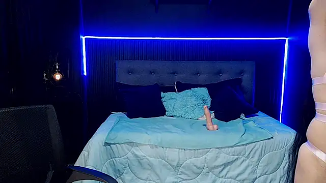Sophia_w_ live