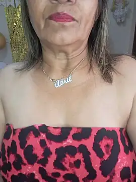 Vickyfox_ live