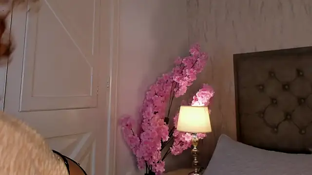 Sienna_brunette live