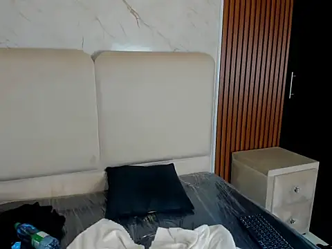 TiffanyMonrowHL live