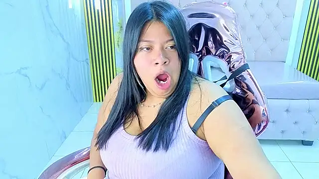 Isaa_s live