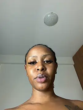 Rose_berry live