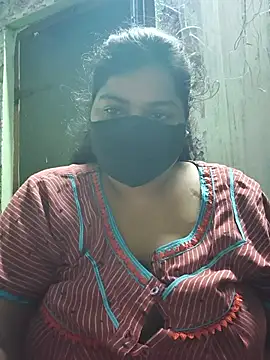 Liyaa_24 live