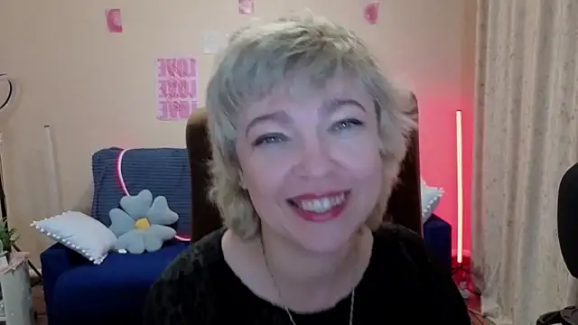 Rosette_Pricky live
