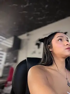 Isabella-Teen live