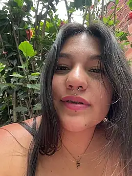 Emily_Gomezz live