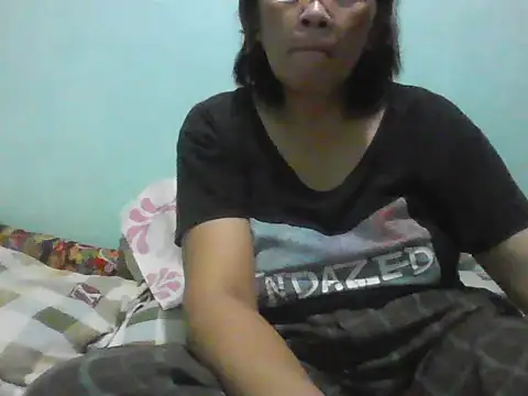 momshe2026 live