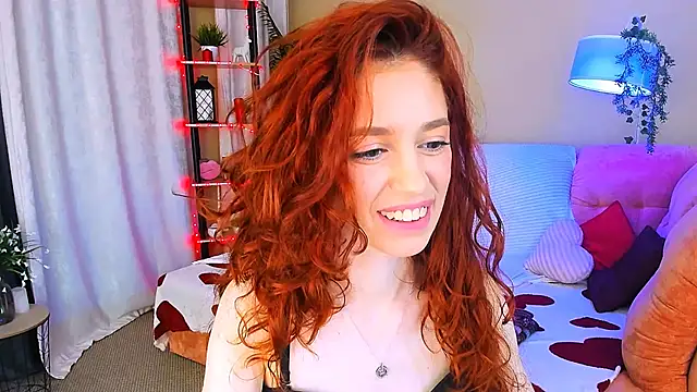 ChristinaConteeree live