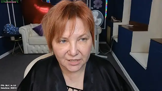 Kira_Kenett live