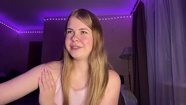 Amy_Maev profile