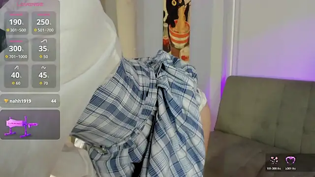 is_petite live