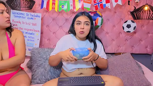 SARA_HORNY- live