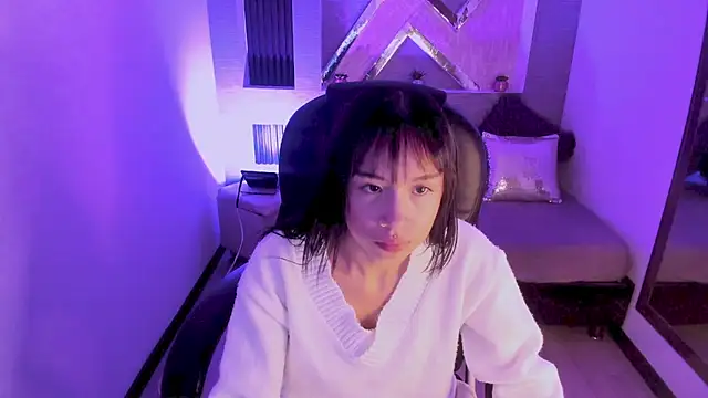 Hanna_Bloomm live
