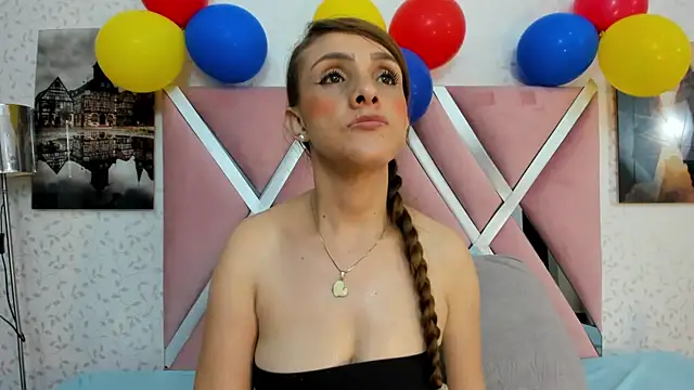 Nicoll_89 live