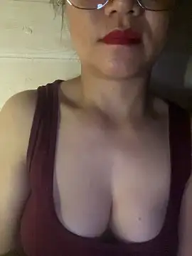 Charmaine_ass live