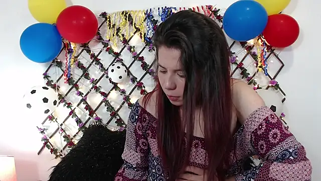 Samantha_Wallker live