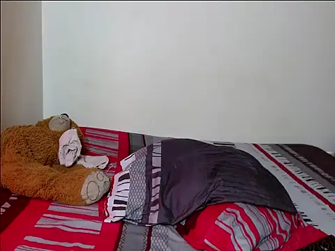Sweet_Scarlett_ live