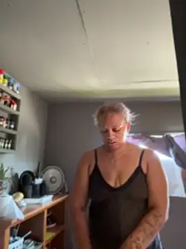 Quinn_damilf live