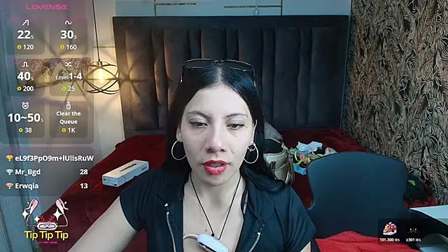 Abril_Fox__ live