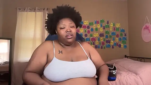 Chocolatebunnyxx96 live