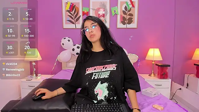 YayaQueen live
