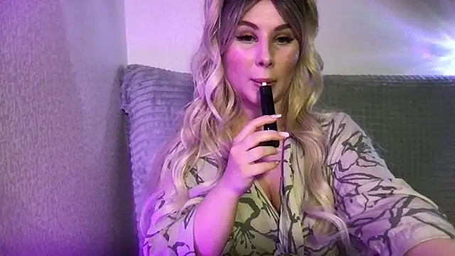 Lili_Weiss live