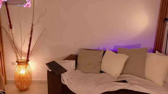 AnabelWolf live