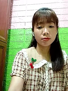 AmyLinee01 live