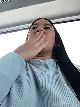 Kendra-daring live