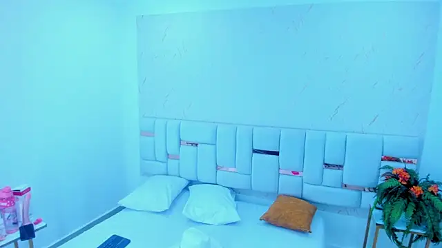 violet_giraldo live