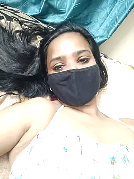 Amrita_Thakur01 live
