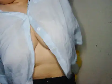 Jui-Es live