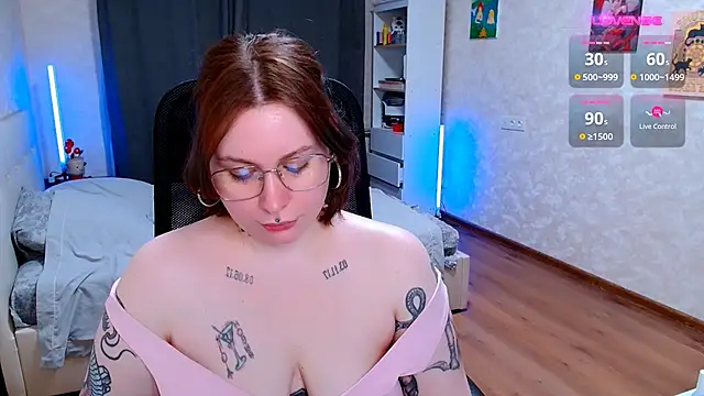 ur_geekgirl live