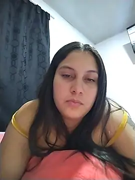 esmeralda_jadees live