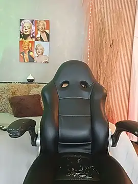 nahiarapalmer19 live