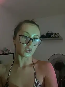 PoisonIvy_x live