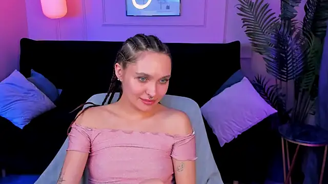 ChloeSunny live