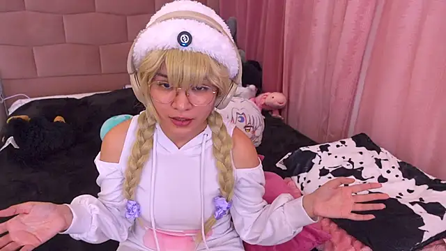 NataliaNovak live