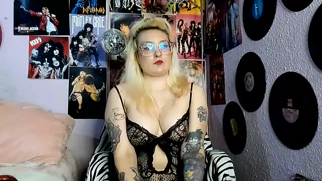 Avril_Maria live