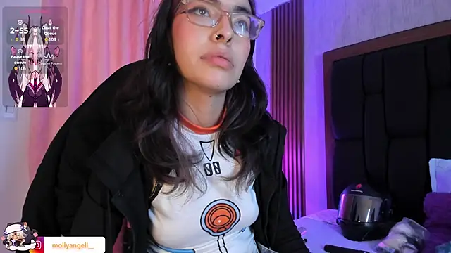 Molly_A live