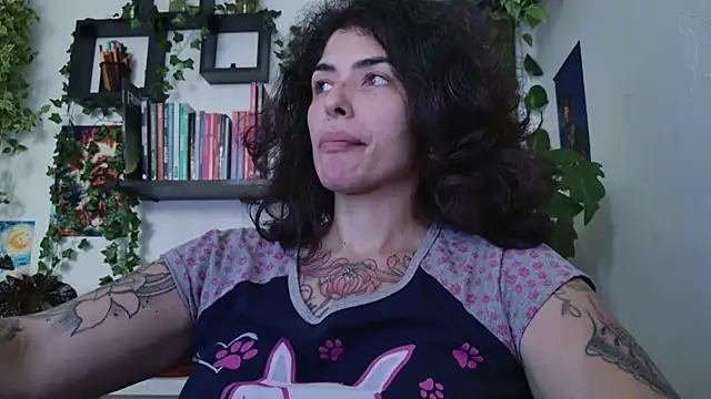 TaliMajesty live
