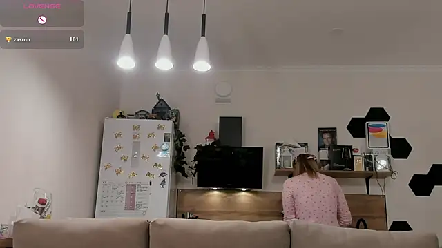 Hot__K live