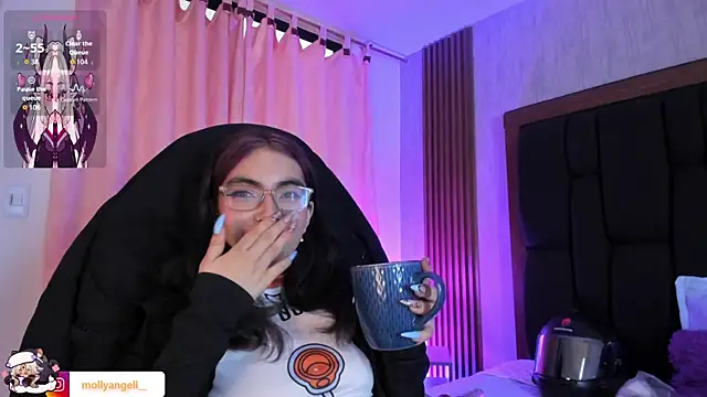 Molly_A live