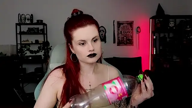 Della_Ideal live