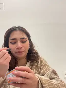 Manelykswift live