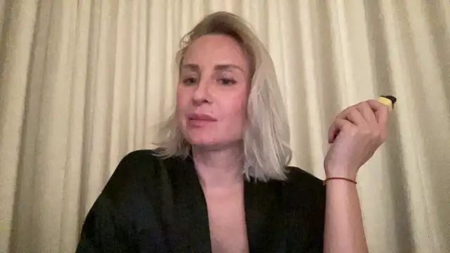 Delissaxx live