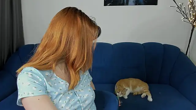 elani_lune live