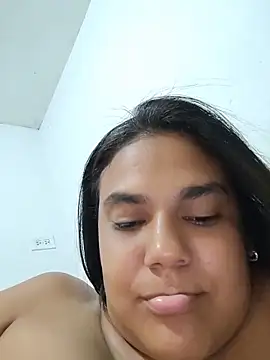 AntonellaShot live