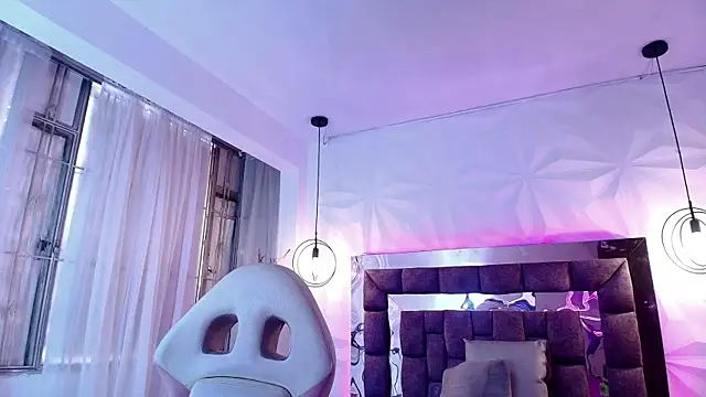 Queen_perla_ live