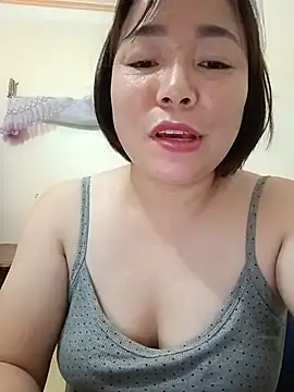 Mi-Chinn live